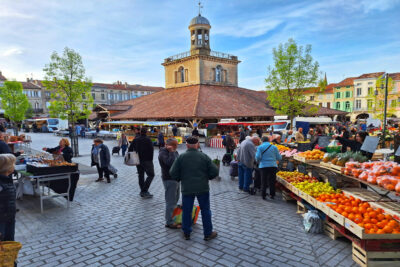 Saturday Food Market - Revel